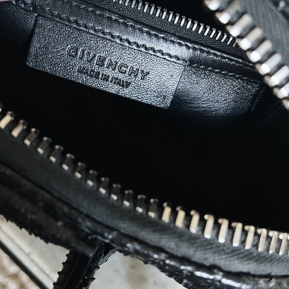 Givenchy Python and Leather Antigona Mini Bag - Picture 8 of 14